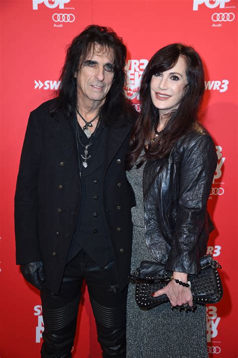 is alice cooper currently married|pictures of alice cooper's wife.